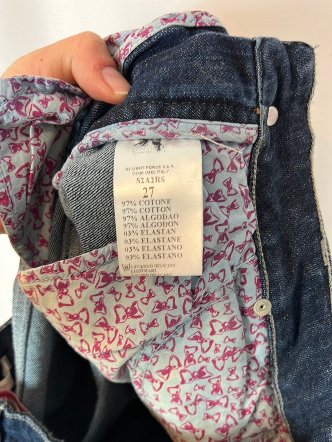 TWIN-SET. Denim shorts with ruffle detail. T 27 (38)