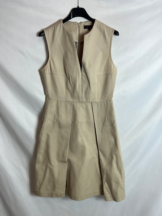 ADOLFO DOMINGUEZ. Textured beige dress. T 38