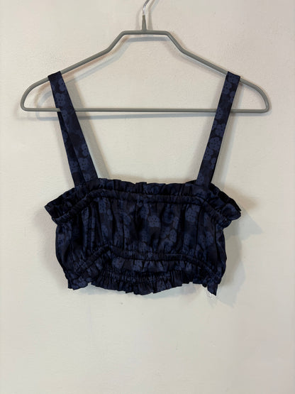MANGO. Crop top satinado estampado