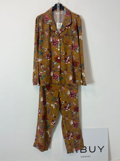 LETTS DREAM. Pijama dos piezas estampado. T S