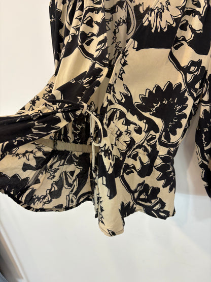 BA&SH. Blusa estampada lazadas