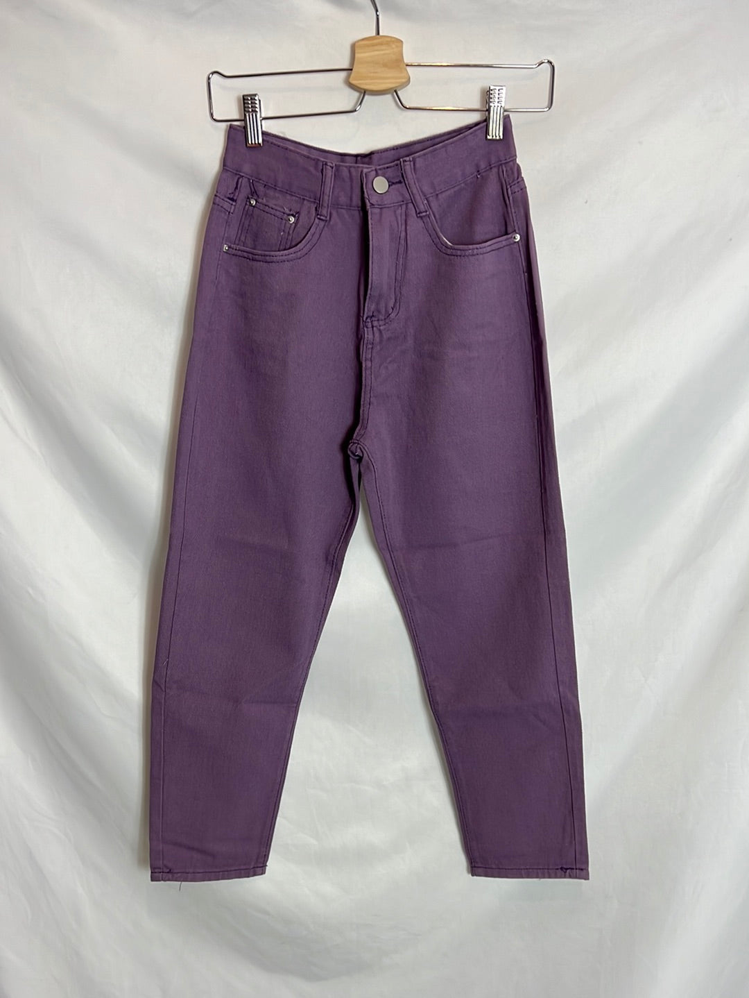 OTRAS. Denim morado mom fit. T S