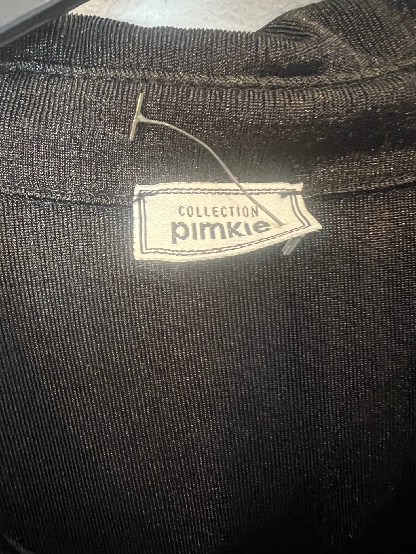 PIMKIE. Vestido negro fruncido. T L/XL