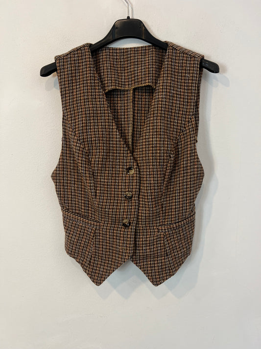 OTRAS. Chaleco pata de gallo