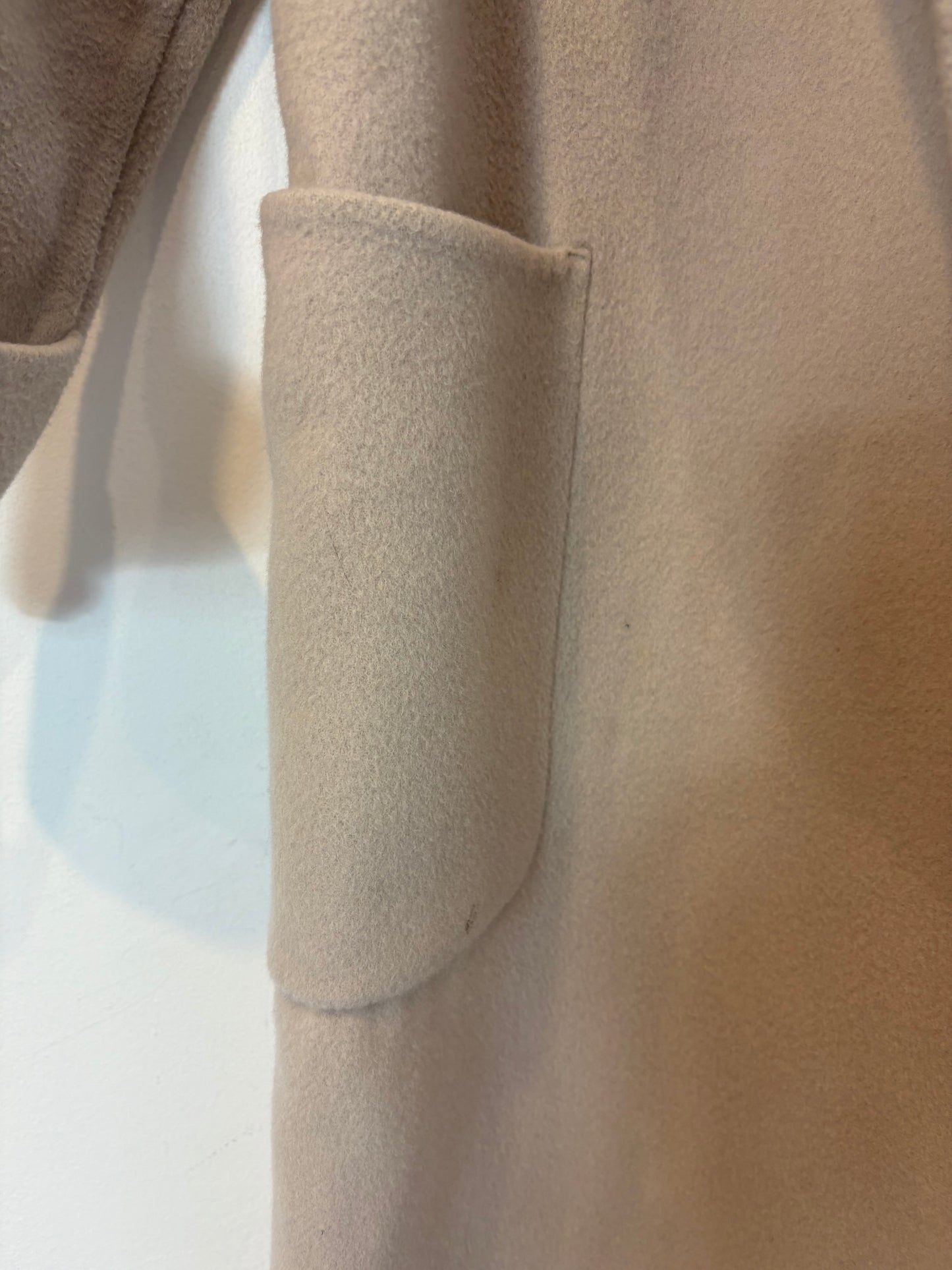 SEZANE. Abrigo largo lana (tara)