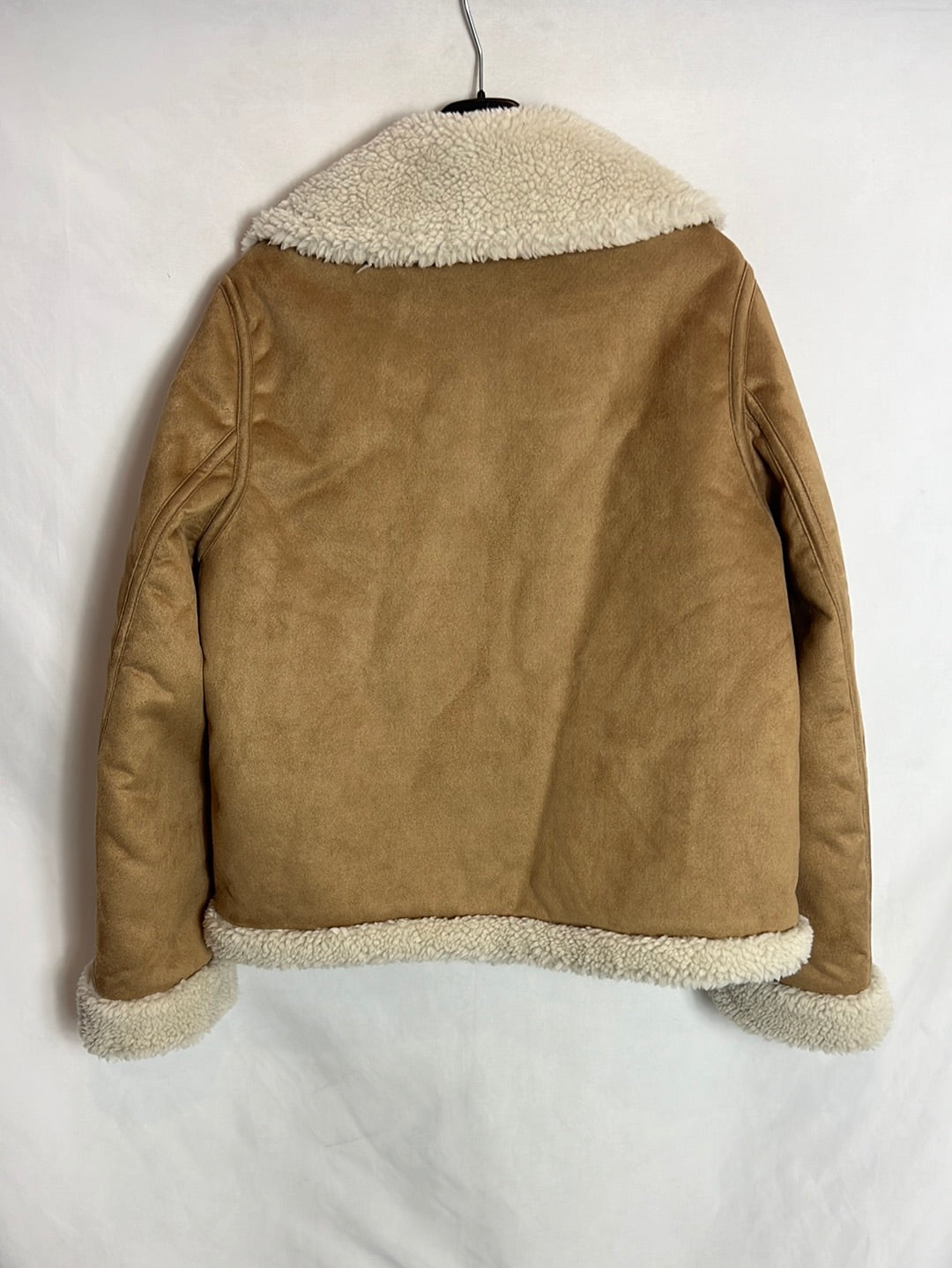 UNIQLO. Abrigo camel borrego T.s