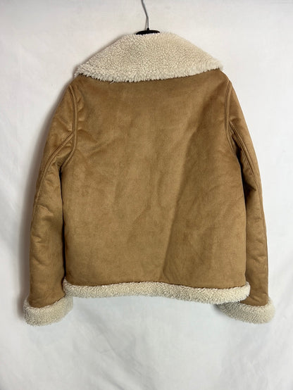 UNIQLO. Abrigo camel borrego T.s