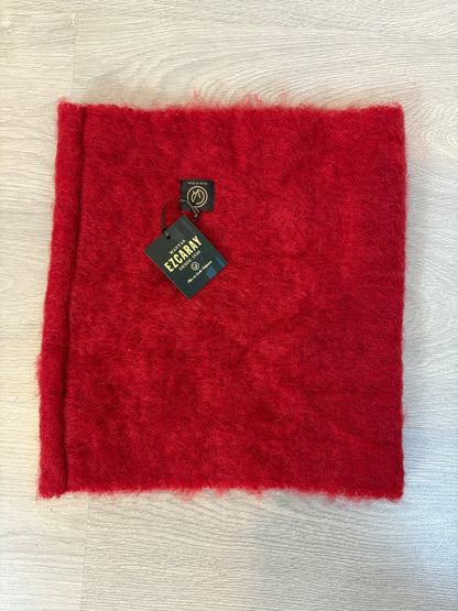 MANTAS EXCARAY. Cuello mohair rojizo
