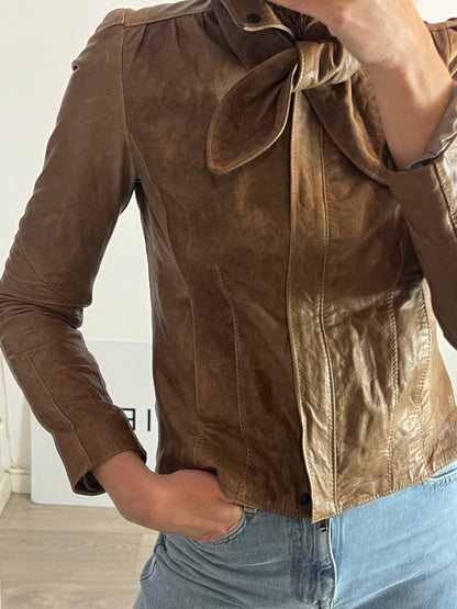 IMPERIAL. Chaqueta piel marrón detalle lazada. T L (M)