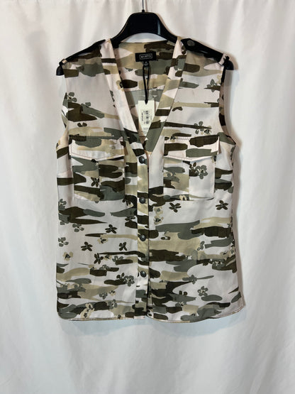 MIRTO. Flowy camouflage blouse size 38