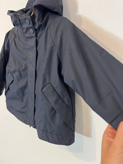 ZARA. Abrigo azul impermeable. T 9-12 meses