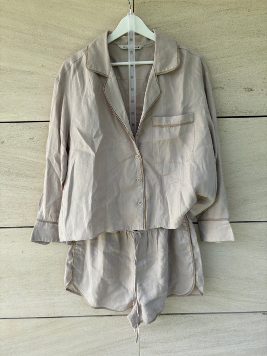 ZARA. Conjunto lino beige. T XS/S