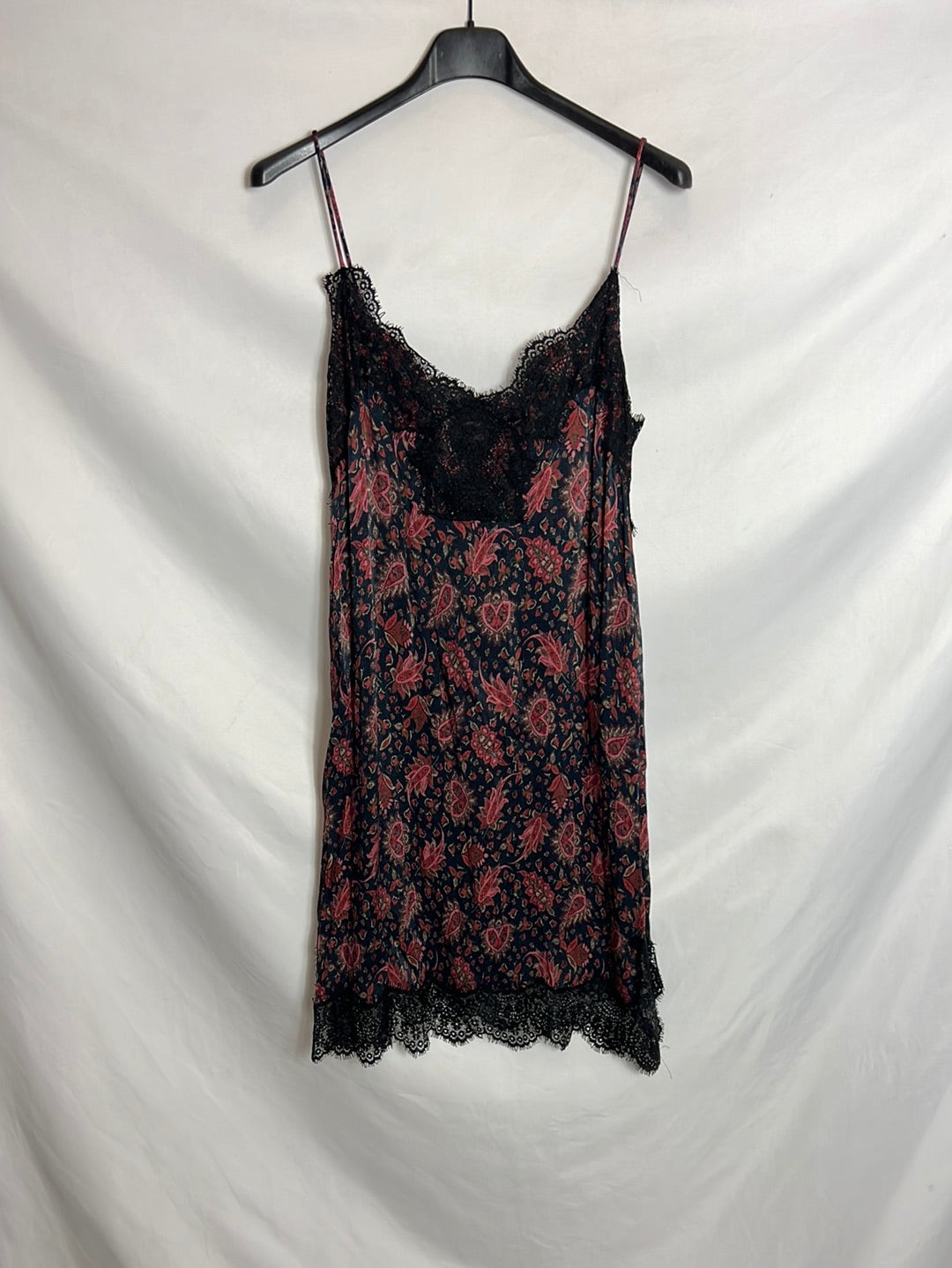 ZARA. Vestido corto lencero. T XS