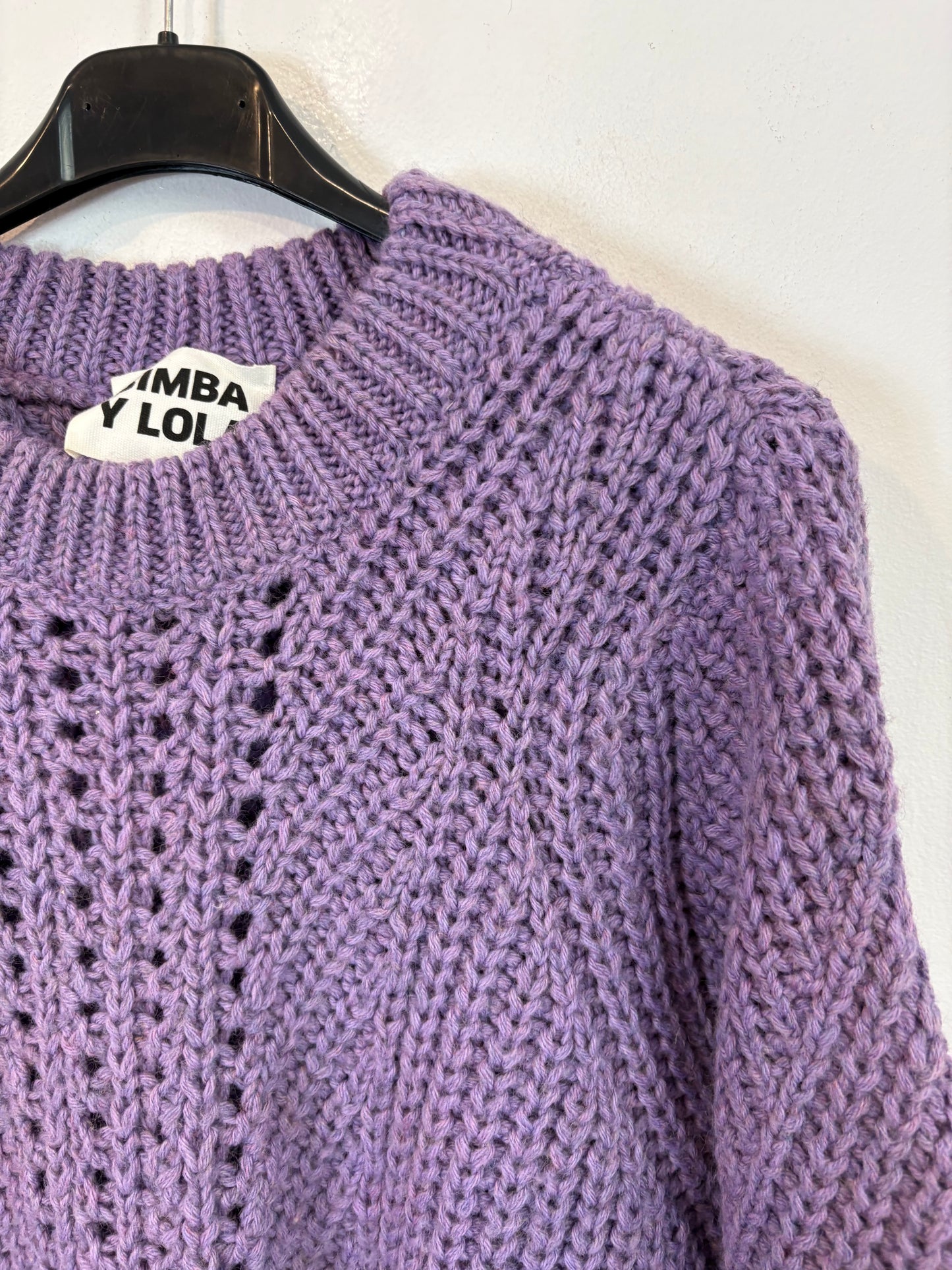 BIMBA Y LOLA. Jersey malva punto T.s