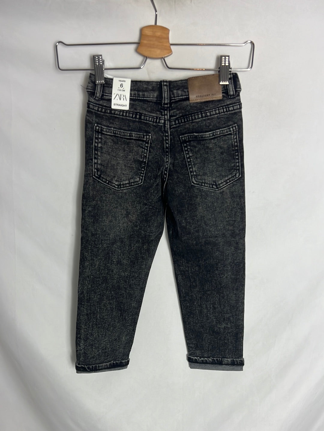 ZARA. Distressed gray denim. Size 6 years