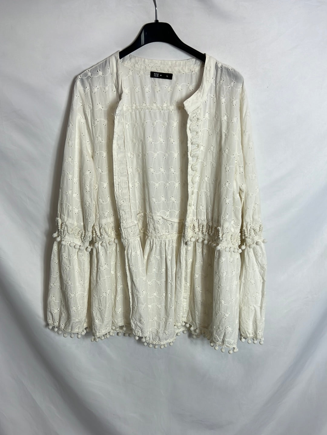 TEX. Ecru openwork overshirt. TL