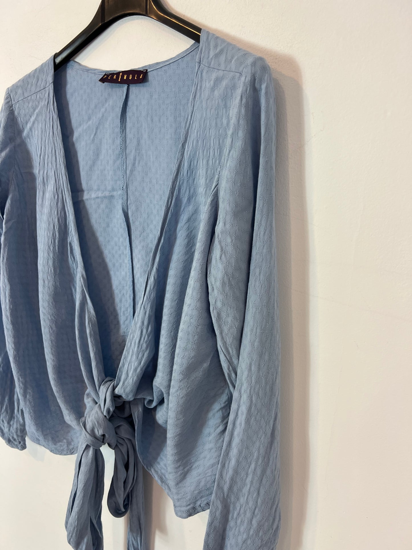 SPINNING TREES. Blue top with Your details(S)