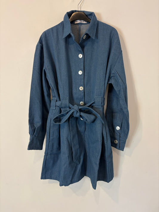 EXCUSE MOI! Mono azul corto textura