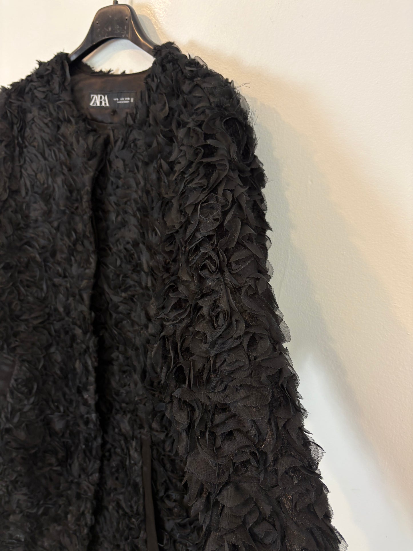 ZARA. Black petal jacket. TS