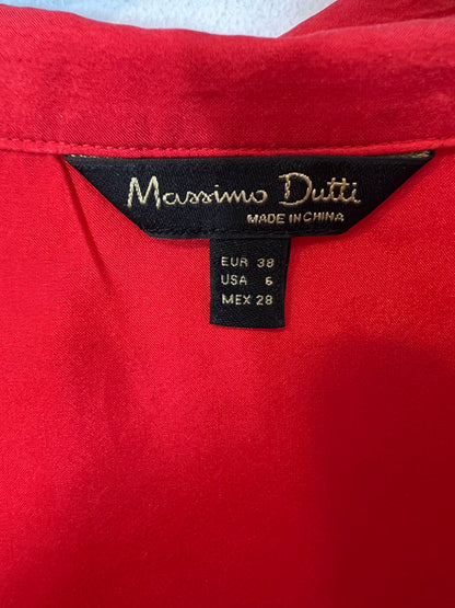 MASSIMO DUTTI. Red fluid silk blouse, size 38