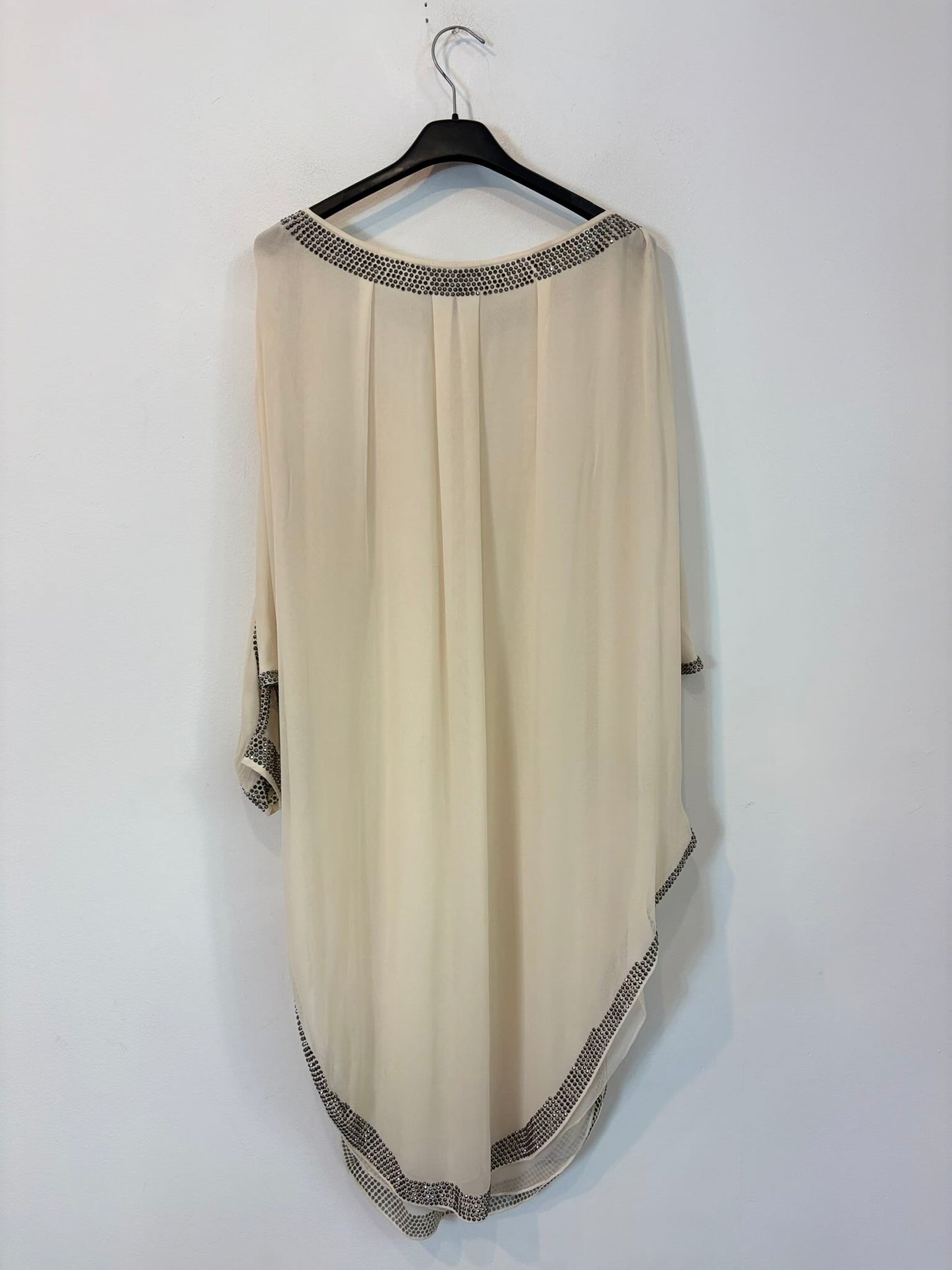 THOMAS WYLDE. Vestido corto kaftán seda