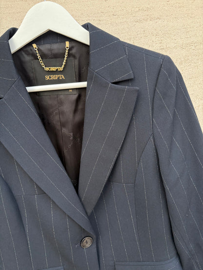 SCRIPTA. Traje de chaqueta azul marino con chaleco