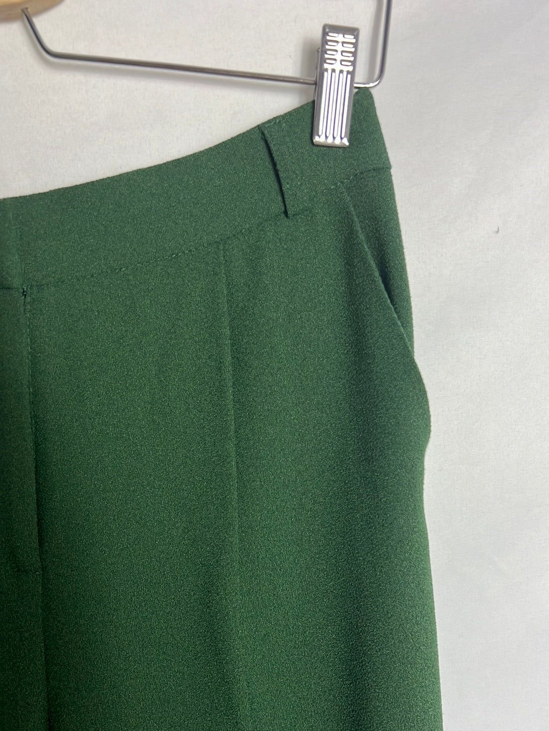ASOS. Green palazzo pants. TS