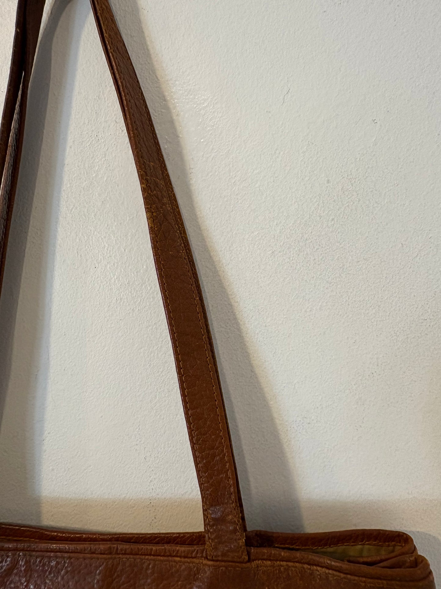 LOEWE. Bolso piel vintage
