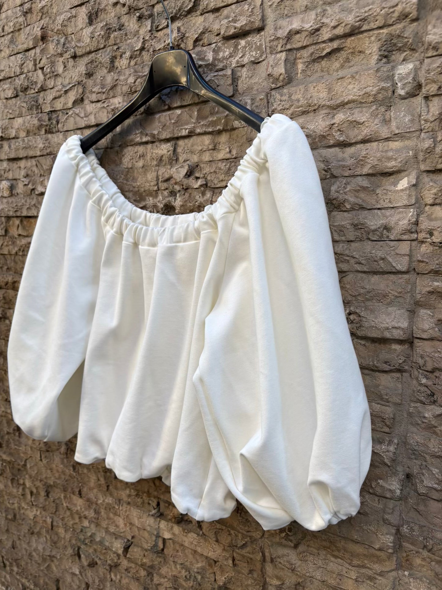 PADOVA. Top blanco volumen