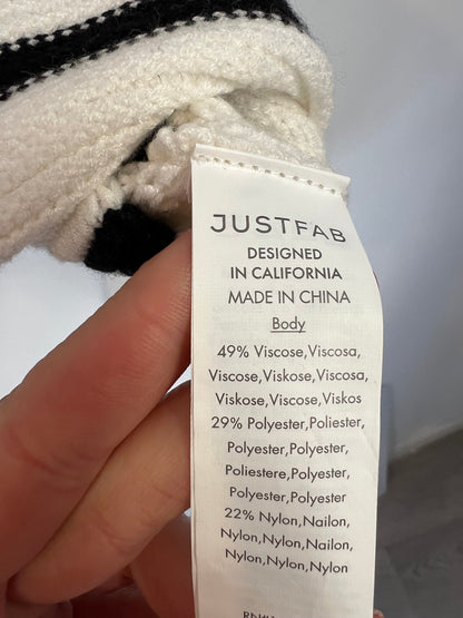 JUSTFAB. Striped jersey with sleeve detail. TS