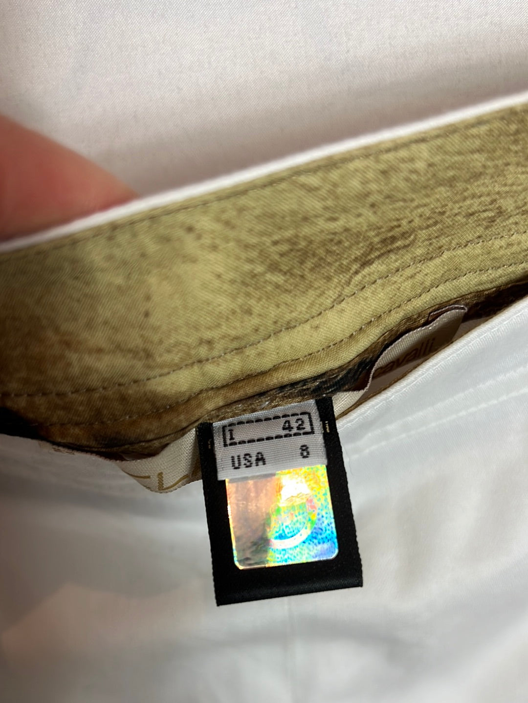 ROBERTO CAVALLI. White trousers with gold embroidery. Size 42 (40)