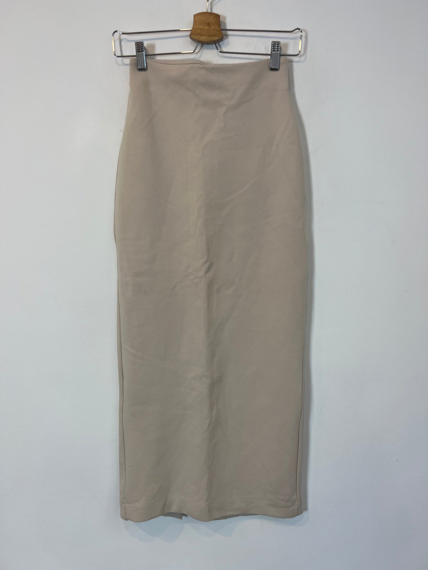 ZARA. Falda midi beige T.s