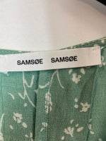 SAMSOE SAMSOE. Vestido mido verde flores T.s