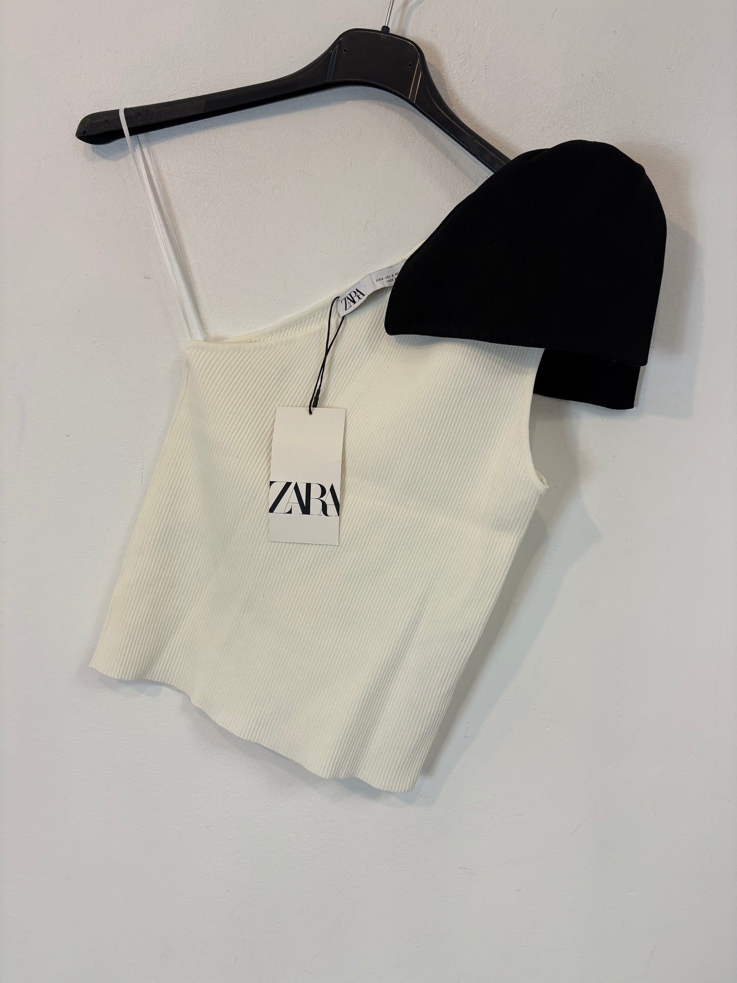 ZARA. Top asimétrico lazo. T S