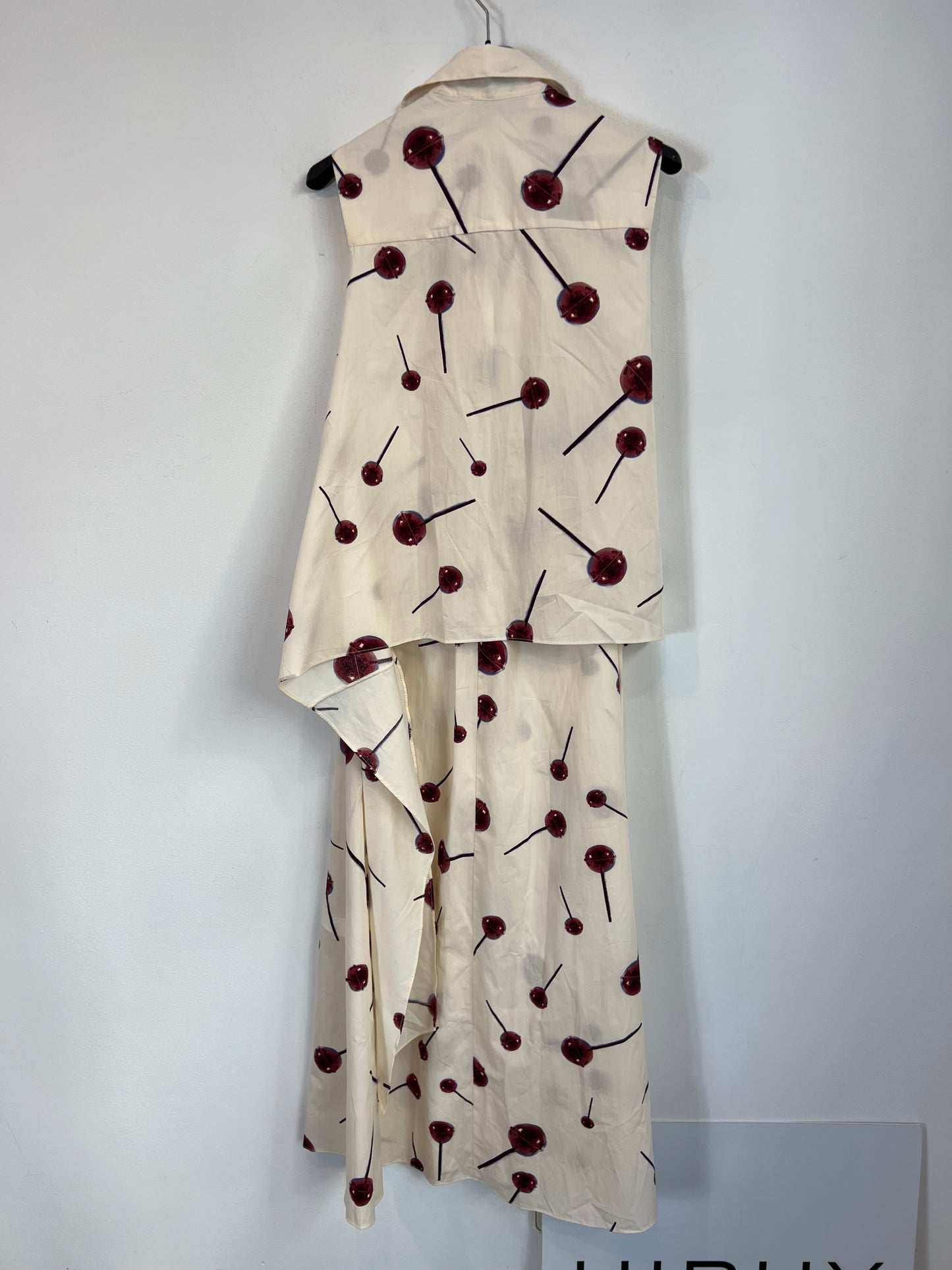ZARA. Printed beige dress. Size XS