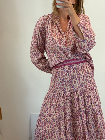 PETITE MENDIGOTE. Conjunto falda larga y blusa estampadas