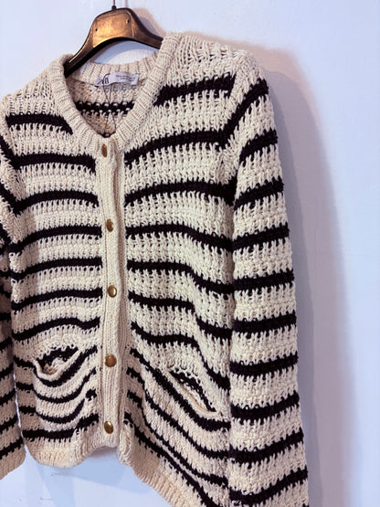 ZARA. Chaqueta punto grueso rayas