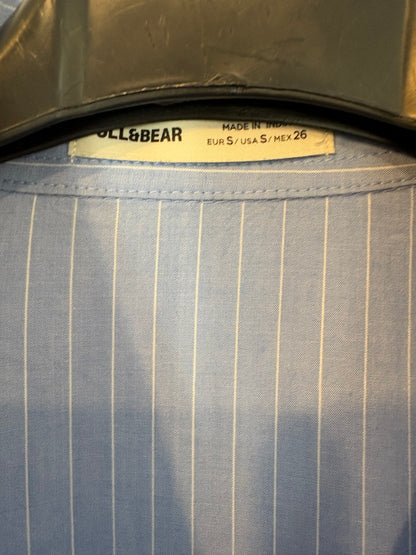 Camisa azul oxford rayas