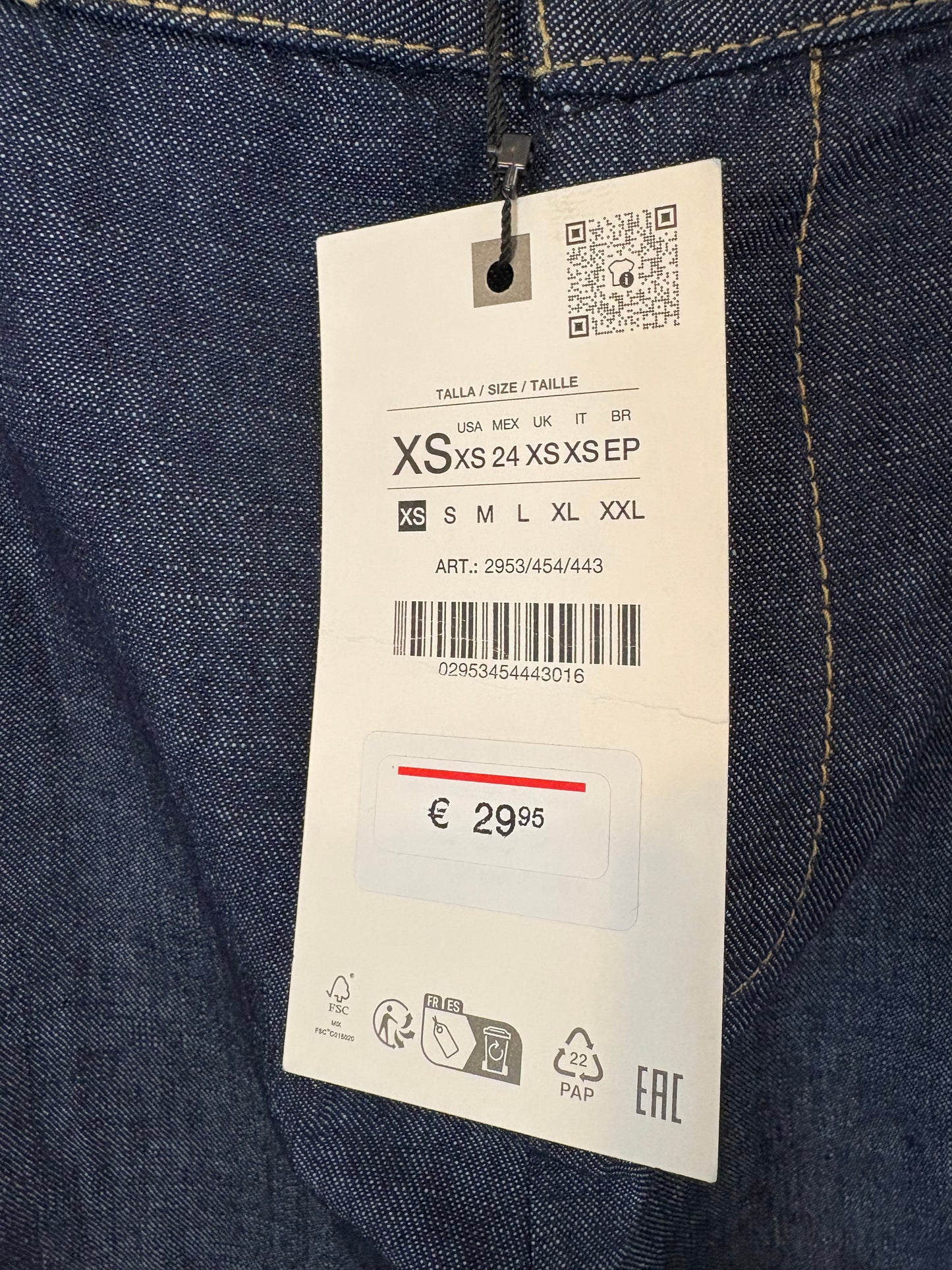 ZARA. Denim pata ancha fluido