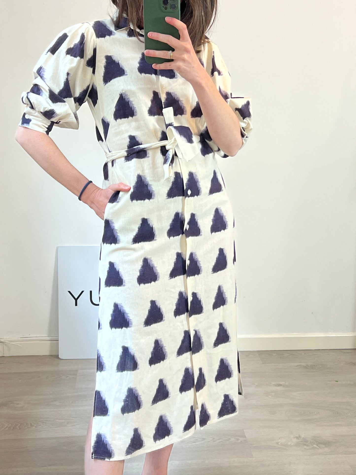 FRAMBUÁ. Shirt dress with linen Ts