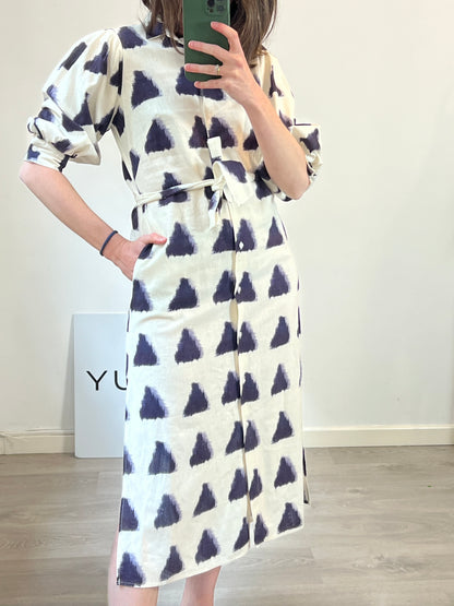 FRAMBUÁ. Shirt dress with linen Ts