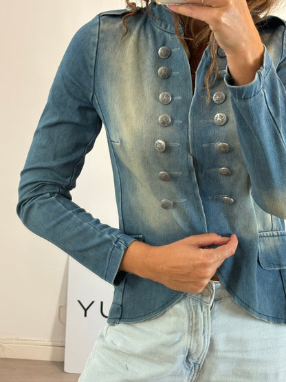 OTRAS. Chaqueta denim ligera doble botonadura. T M