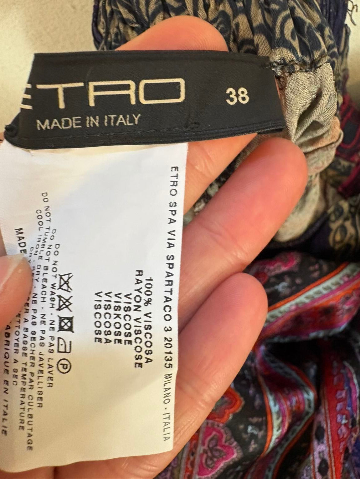 ETRO. Flowy trousers with a burgundy print. Size 36