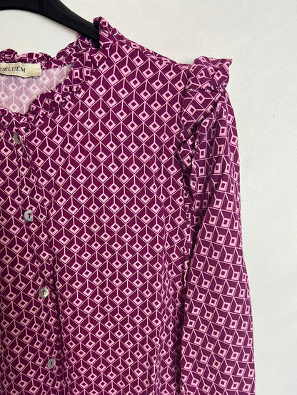 DELUEM. A fluid printed total look. YOU (S)