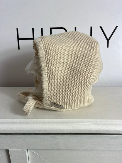 CONDOR. Beige knit bonnet. Size 12-24 months