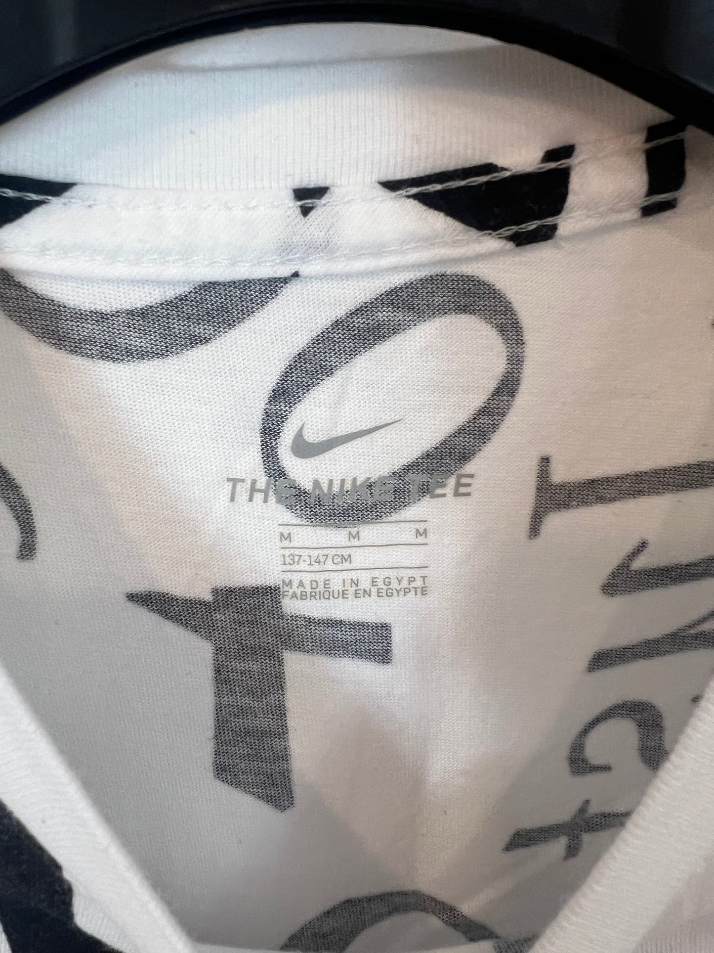 NIKE. White printed T-shirt. 10 years