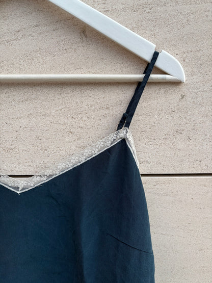 ZADIG & VOLTAIRE. Top azul petróleo seda