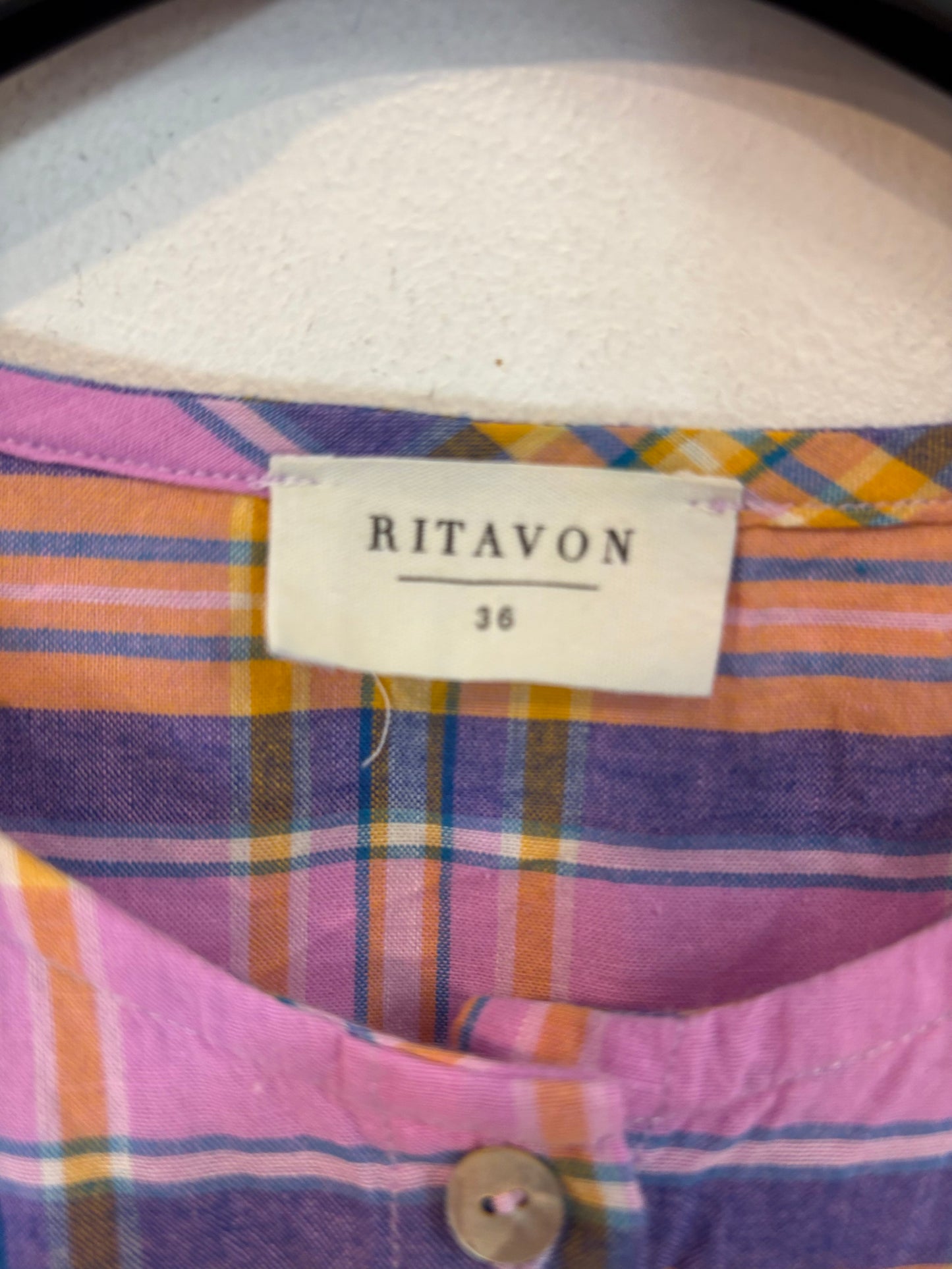 RITAVON. Vestido malva cuadros colores