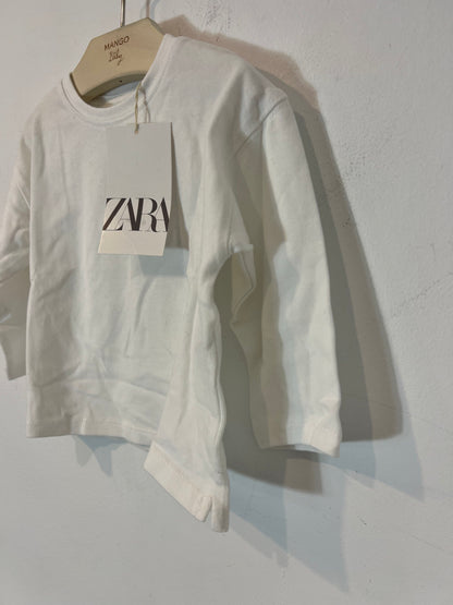 ZARA. Camiseta blanca algodón manga larga. T 9-12 meses