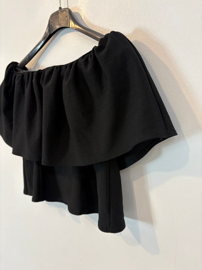 ZARA. Top negro volante